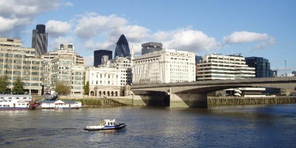 modern london bridge modern london bridge A Brief History of London Bridge – and its Forgotten Stones