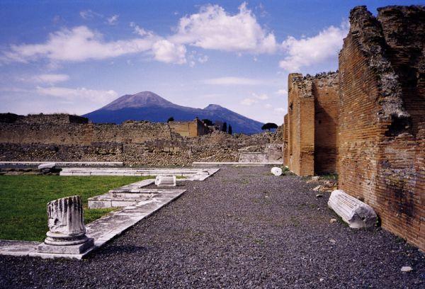 Vesuvius Image by Morn the Gorn