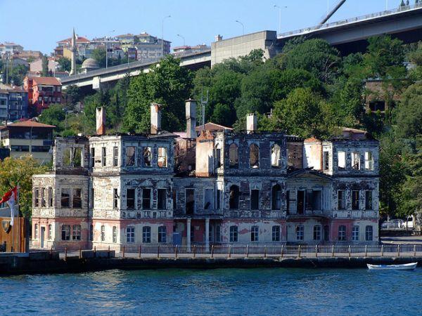 Abandoned Mansion Istanbul  Turkey Urban Ghosts
